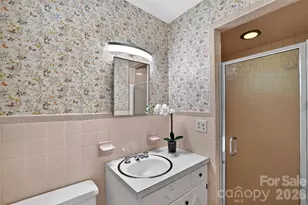 1007 Woodland St SE, Valdese, NC 28690 - Photo 16