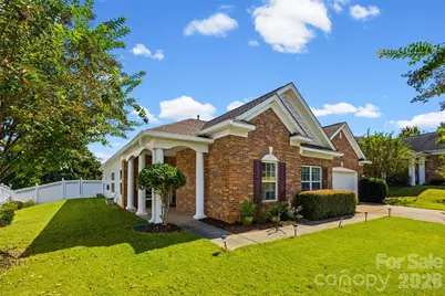 370 Mount Side Way, Fort Mill, SC 29715 - Photo 2