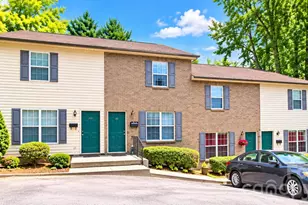 1107 3rd Ave SW, Hickory, NC 28602 - Photo 1