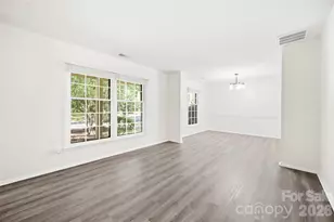 9112 Sardis Forest Dr, Charlotte, NC 28270 - Photo 6