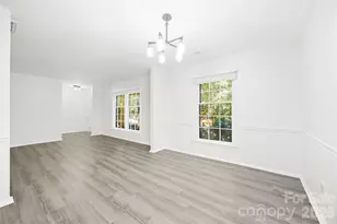 9112 Sardis Forest Dr, Charlotte, NC 28270 - Photo 8