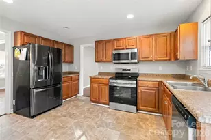 7419 Bent Oak Rd, Charlotte, NC 28226 - Photo 12