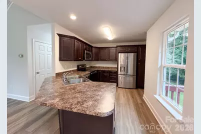 117 Sundance Circle, Statesville, NC 28625 - Photo 2