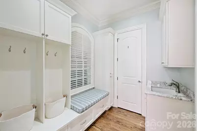 200 Huntley Place, Charlotte, NC 28207 - Photo 20