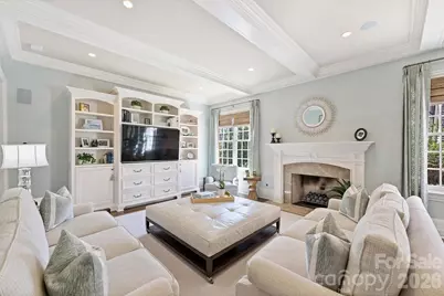 200 Huntley Place, Charlotte, NC 28207 - Photo 10
