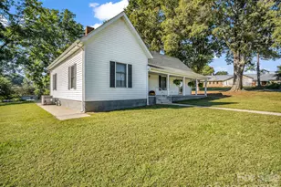 3833 Robert Riding Rd, Shelby, NC 28150 - Photo 2