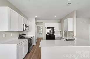 4059 Houldsworth Dr, Charlotte, NC 28213 - Photo 8