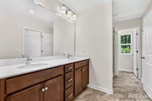 6565 Fire Lily Ln, Charlotte, NC 28216 - Photo 32