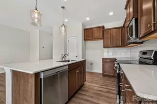 6565 Fire Lily Ln, Charlotte, NC 28216 - Photo 22