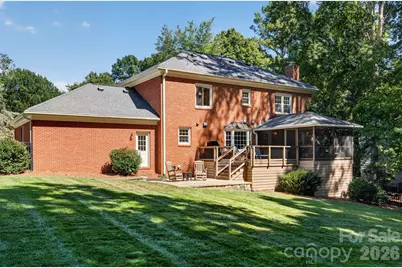 734 Stratford Woods Road, Matthews, NC 28105 - Photo 2