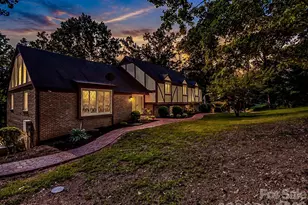 328 Plantation Dr, Rutherfordton, NC 28139 - Photo 1