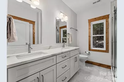 15 W Moytoy Lane, Brevard, NC 28712 - Photo 32