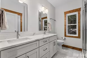 15 W Moytoy Ln, Brevard, NC 28712 - Photo 32