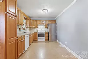 140 Aikman Ave, Norwood, NC 28128 - Photo 16