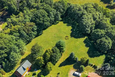 190 Camelot Drive, Banner Elk, NC 28604 - Photo 2