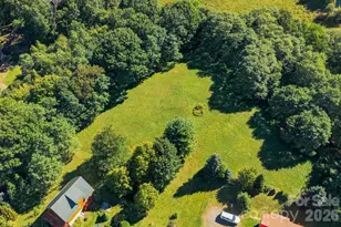 190 Camelot Dr, Banner Elk, NC 28604 - Photo 2