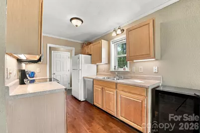 190 Camelot Drive, Banner Elk, NC 28604 - Photo 10