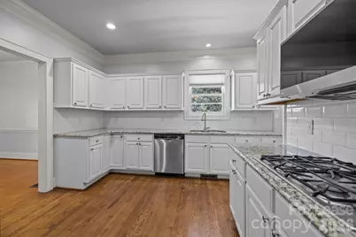 1705 Fountain View, Charlotte, NC 28203 - Photo 10