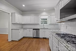 1705 Fountain View, Charlotte, NC 28203 - Photo 10