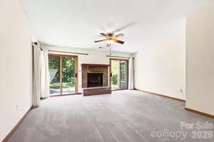 15A Windflower Ct, Asheville, NC 28805 - Photo 2