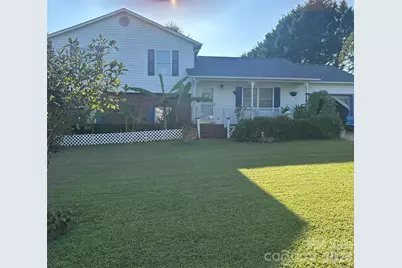 938 Lyndsey Brooke Court, Lincolnton, NC 28092 - Photo 1