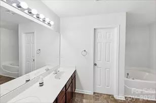 3041 Kilbeggan Dr, Clover, SC 29710 - Photo 12