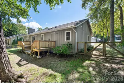 340 Genesis Circle, Black Mountain, NC 28711 - Photo 2