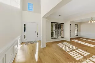 8128 Madrigal Ct, Waxhaw, NC 28173 - Photo 4