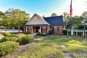 8128 Madrigal Ct, Waxhaw, NC 28173 - Photo 44