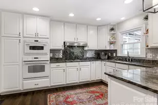 2007 Fromby Ct, Charlotte, NC 28211 - Photo 12