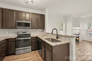 1240 Liberty Bell Ct, Rock Hill, SC 29732 - Photo 6