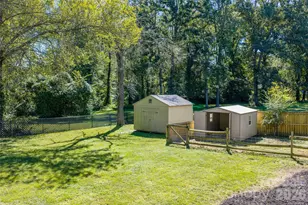 109 N Greenwood Forest Dr, Etowah, NC 28729 - Photo 42
