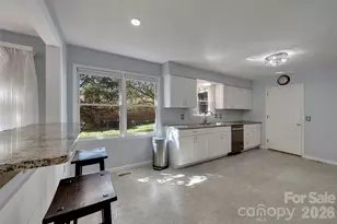 109 N Greenwood Forest Dr, Etowah, NC 28729 - Photo 6
