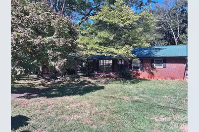 650 Holland Drive, Statesville, NC 28677 - Photo 2