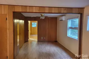 1061 Caldwell Dr, Maggie Valley, NC 28751 - Photo 18