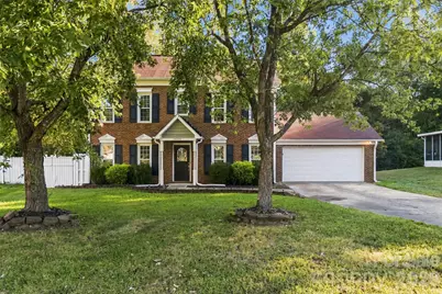 4209 Hounds Run Drive, Matthews, NC 28105 - Photo 1