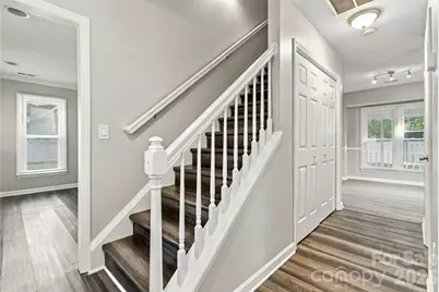 4209 Hounds Run Drive, Matthews, NC 28105 - Photo 2
