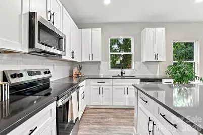 420 Killian Avenue, Mount Holly, NC 28120 - Photo 10