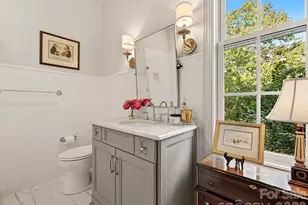 2251 Selwyn Ave, Charlotte, NC 28207 - Photo 36