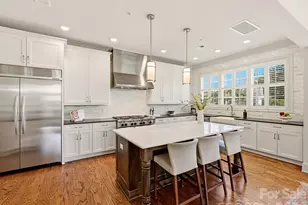 2251 Selwyn Ave, Charlotte, NC 28207 - Photo 16