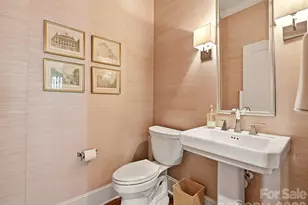 2251 Selwyn Ave, Charlotte, NC 28207 - Photo 38