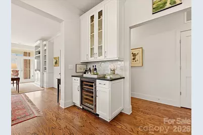 2251 Selwyn Avenue #203, Charlotte, NC 28207 - Photo 20