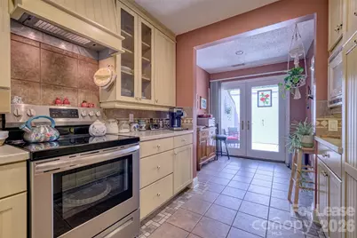 114 Pine Grove Circle, Lake Wylie, SC 29710 - Photo 10