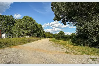 931 Mt Vernon Road, Woodleaf, NC 27054 - Photo 4