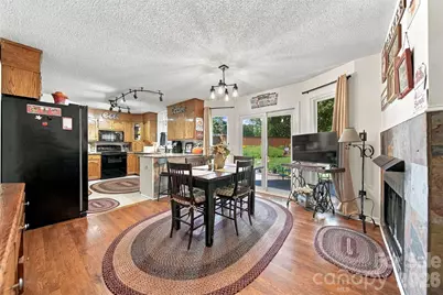 3645 Wandering Lane NE, Hickory, NC 28601 - Photo 10