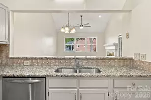 19838 Oak Leaf Cir, Cornelius, NC 28031 - Photo 8