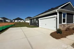 313 Barnstable Dr, Monroe, NC 28110 - Photo 2