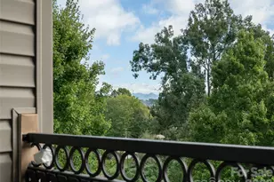 437 Appeldoorn Cir, Asheville, NC 28803 - Photo 6