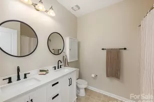 437 Appeldoorn Cir, Asheville, NC 28803 - Photo 22