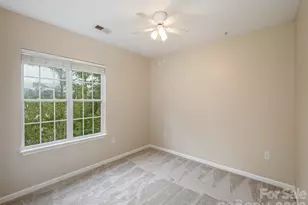 437 Appeldoorn Cir, Asheville, NC 28803 - Photo 20